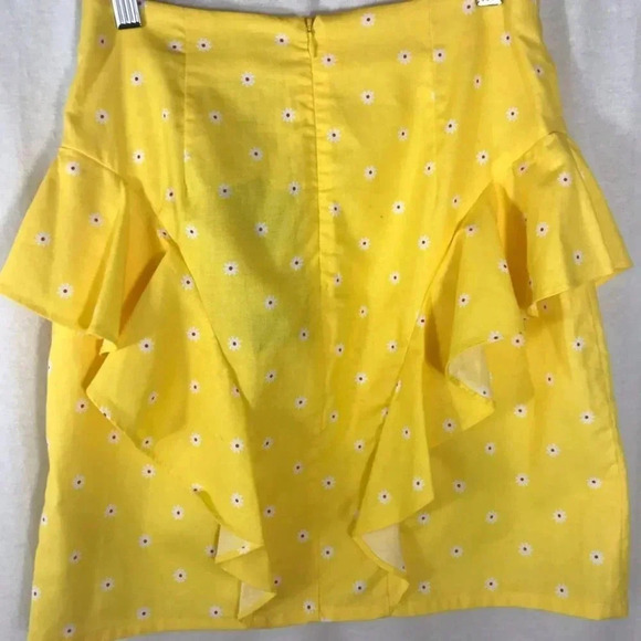The Fifth Label Fiesta Mini Skirt Daisy Print - Picture 9 of 11